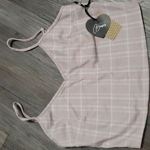 New! Cute Crop tank size Xl Rose Cream